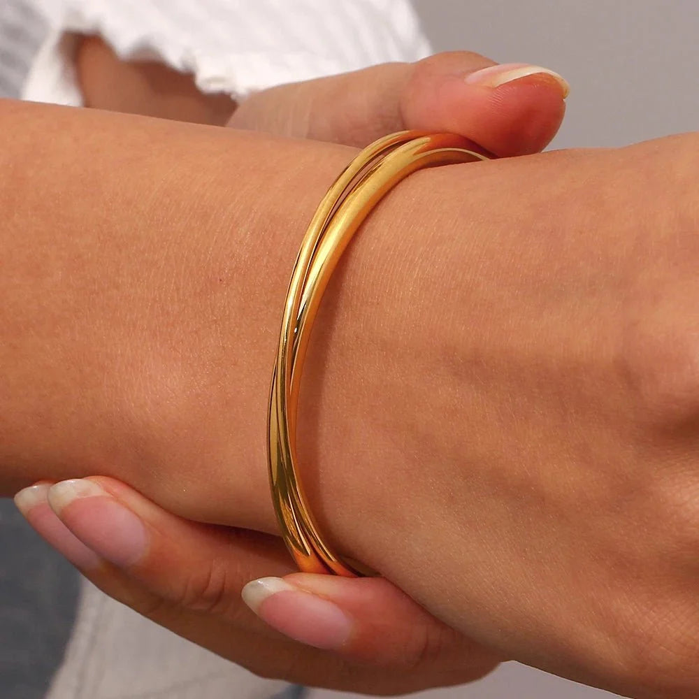 18k Intersect Cross Cuff Bracelet - Veinci
