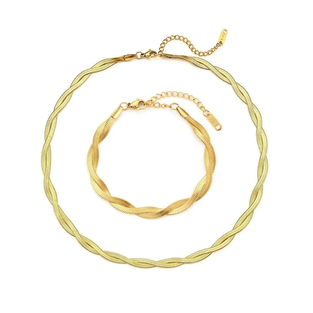 18k Interwoven Herringbone Chain Necklace and Bracelet Set - Veinci