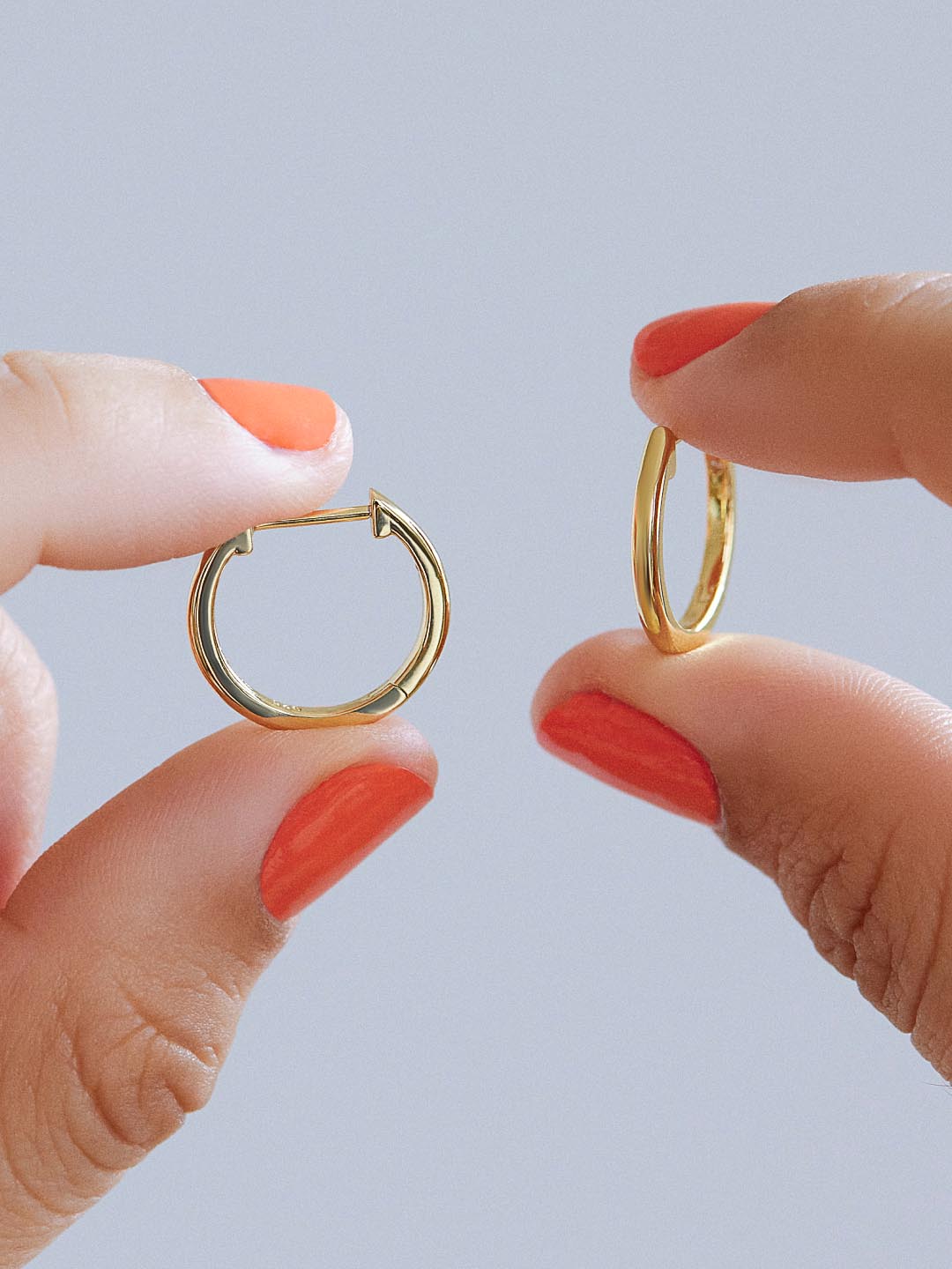 Medium Slim Endless Hoops - Lo Medium