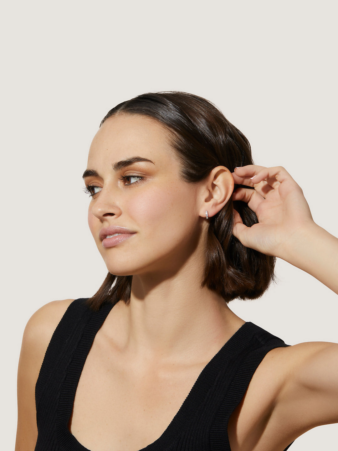 Huggie Hoop Earrings - Suzanne