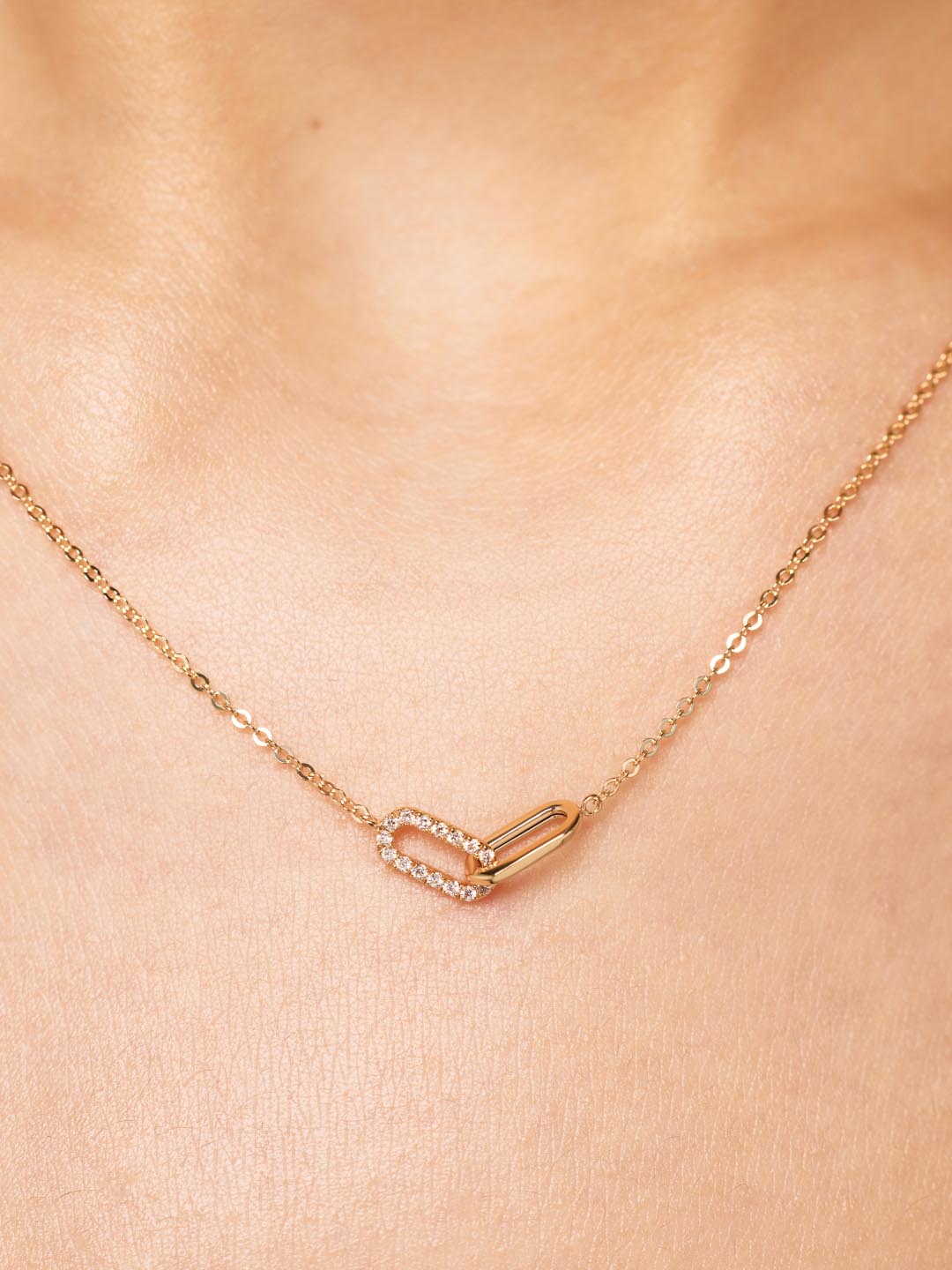 Gold Pendant - Gold Twisted Link Necklace