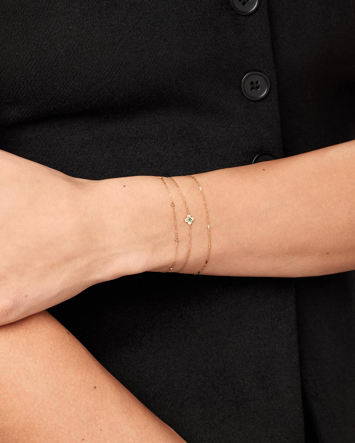 Solid Yellow Gold - Diamond Mini Flower Bracelet