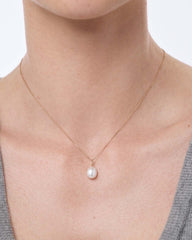 Solid Yellow Gold - Organic Pearl Necklace