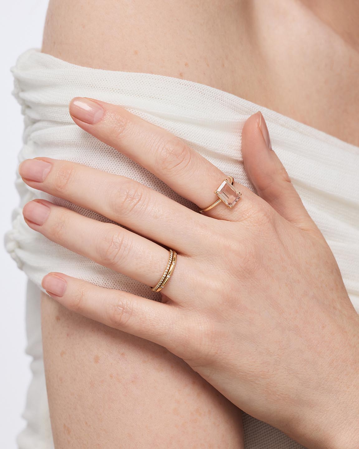 Solid Yellow Gold - Blue Topaz Spritz Ring