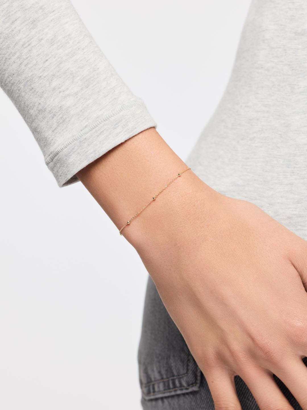 Solid Yellow Gold - Satellite Bracelet