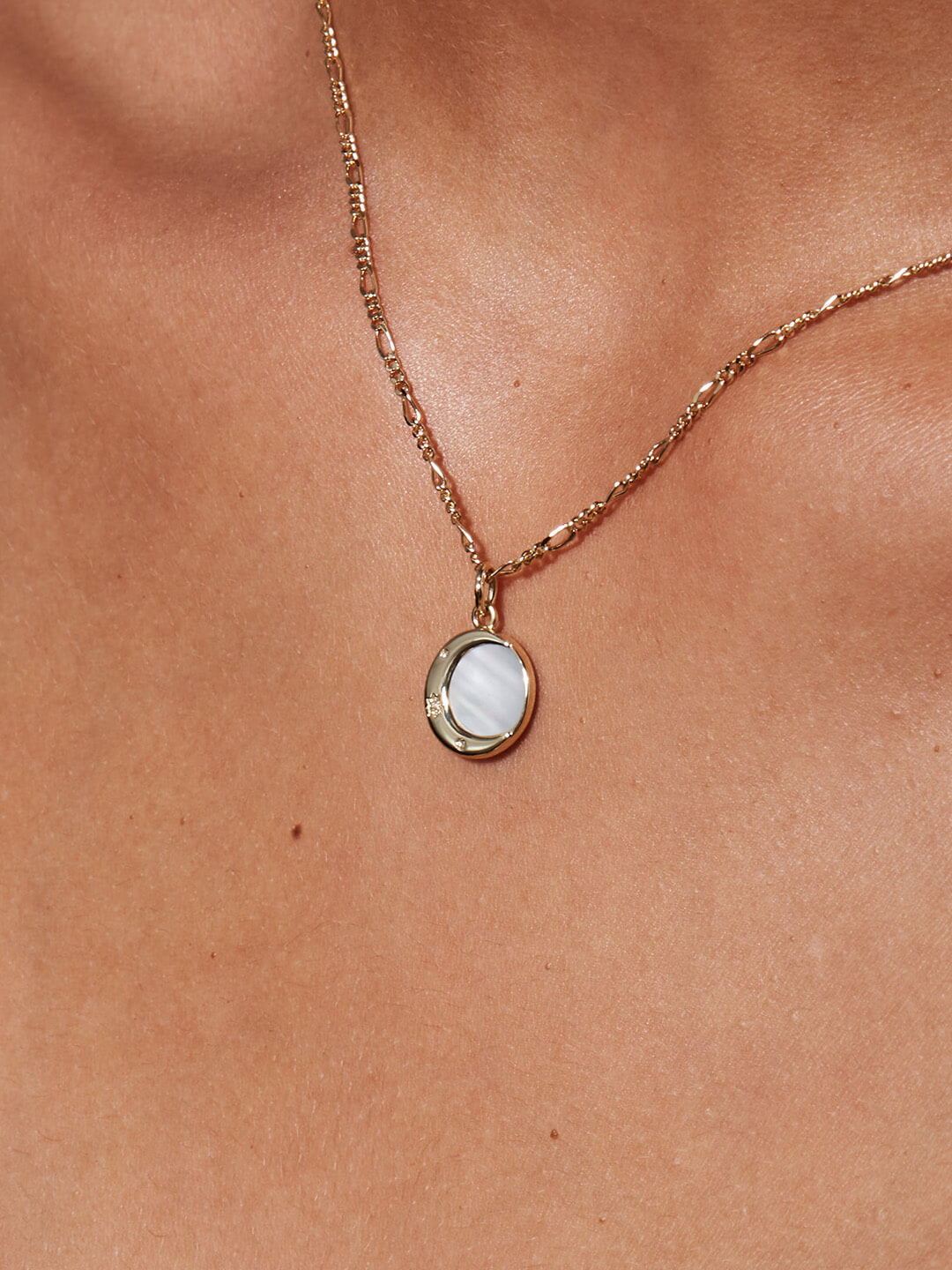Moon Pendant - Mei