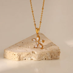 18K Diamond Five Petal Flower Necklace