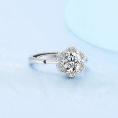 Lumière Charm Ring product detail