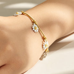Daisy or Cubic Zirconia Accent Bracelet