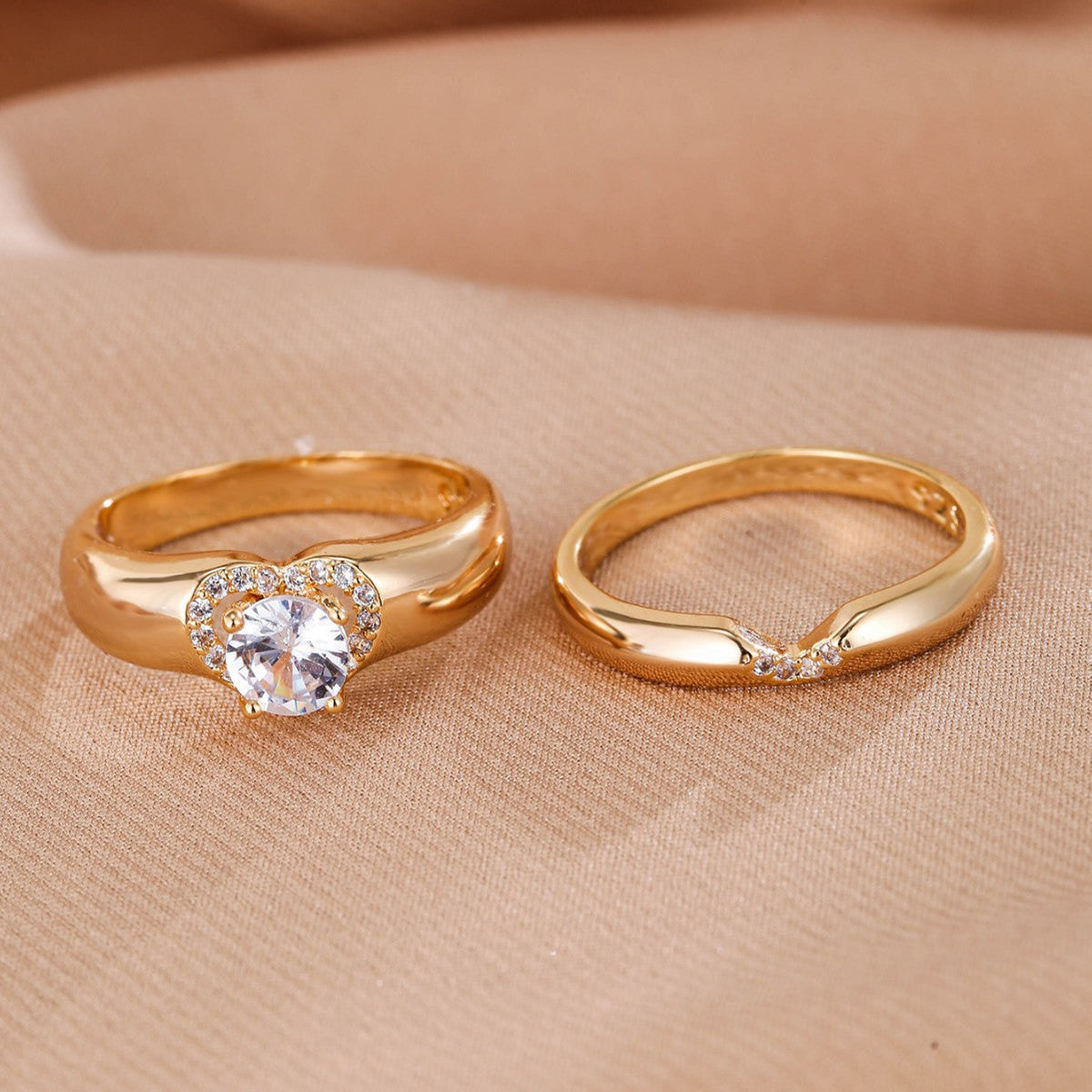 2-Piece Diamond Heart Ring Set