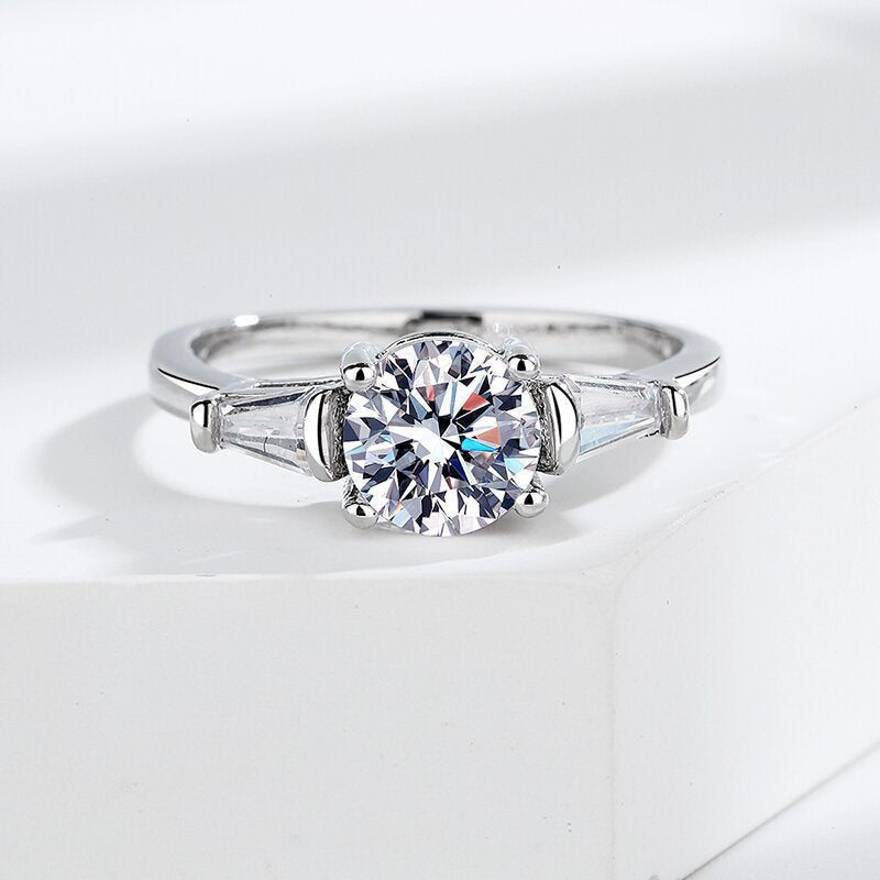 Lumière Charm Ring product detail