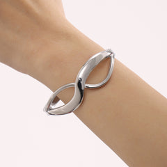 18K Gold-Plated Infinity Curve Bangle Bracelet