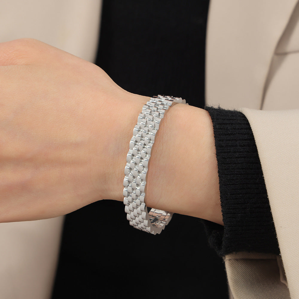 Textured Linked Bangle Bracelet