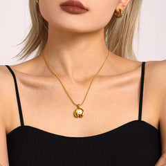 18K Gold-Plated Freshwater Pearl Pendant Necklace