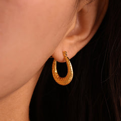 18K Gold-Plated Textured Horseshoe Hoop Earrings
