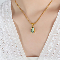 Green Teardrop Pendant Necklace