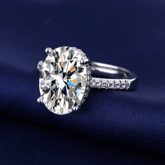 Lumière Charm Ring product detail