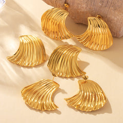 18K Gold-Plated Ribbed Shell Stud Earrings