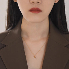 Camille Vintage-Inspired Pendant Necklace