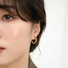 Nadine Vintage-Inspired Enamel Stud Earrings No. 076859