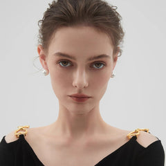 Daphne Vintage-Inspired Pearl Stud Earrings No. 358907