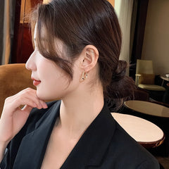 Daphne Minimalist Hoop Earrings No. 274107