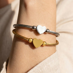 18K Gold-Plated Heart Detail Bangle Bracelet