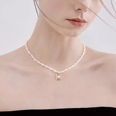 Marielle Vintage-Inspired Pearl Pendant Necklace