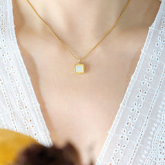 White Shell Square Pendant Snake Chain Necklace