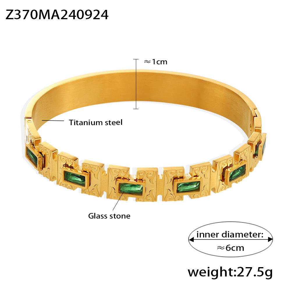 18K Gold-Plated Green Glass Geometric Clasp Bracelet