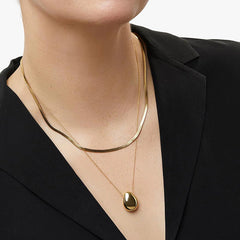 Nicolette Modern Pendant Necklace