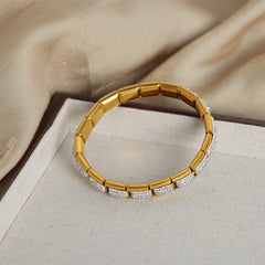 Sparkling Rectangle Link Bracelet