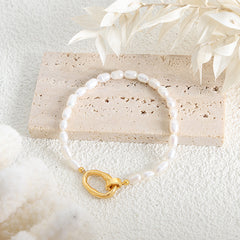 Freshwater Pearl Necklace & Bracelet