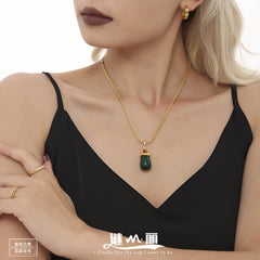 18K Gold-Plated Resin Teardrop Pendant Necklace
