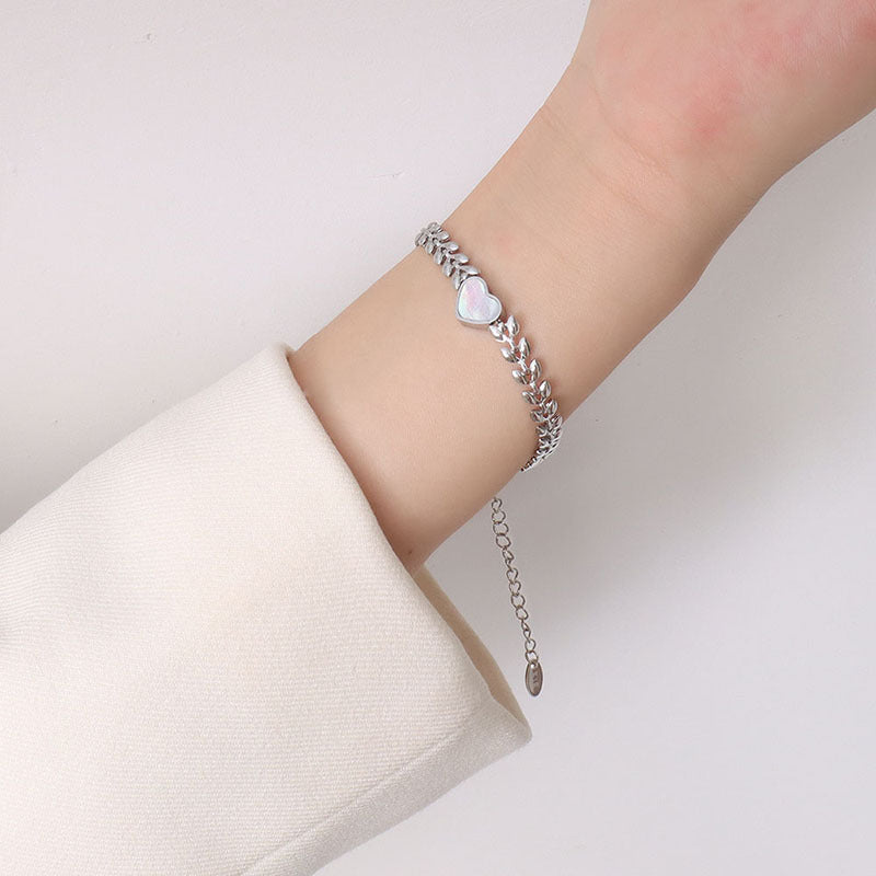 18K Gold-Plated Heart Shell Detail Bracelet