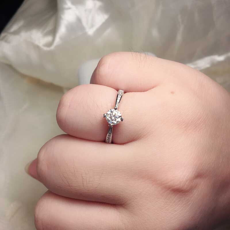 Lumière Charm Ring product detail