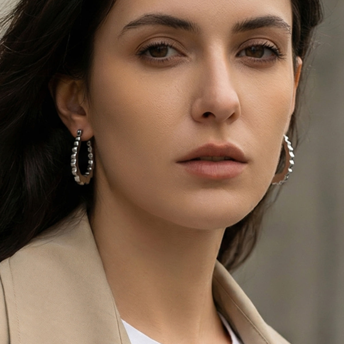 Scalloped Oval Hoop Earrings