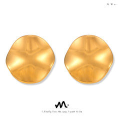 Rippled Round Statement Stud Earrings