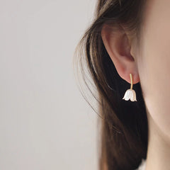 Camille Vintage-Inspired Floral Stud Earrings