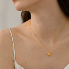 Daphne Teardrop Pendant Necklace