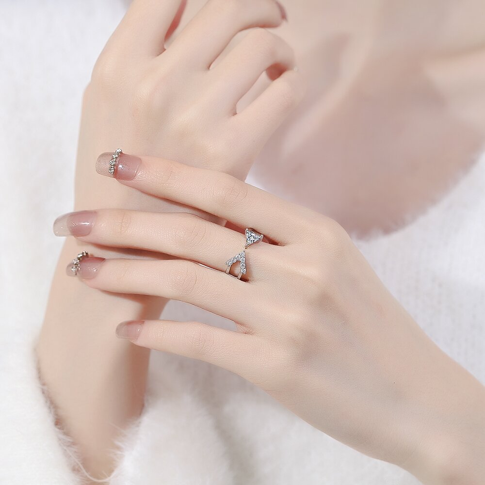 Lumière Charm Ring product detail