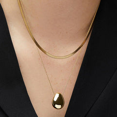Nicolette Modern Pendant Necklace