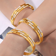 Bamboo Link Sparkling Accent Bangle
