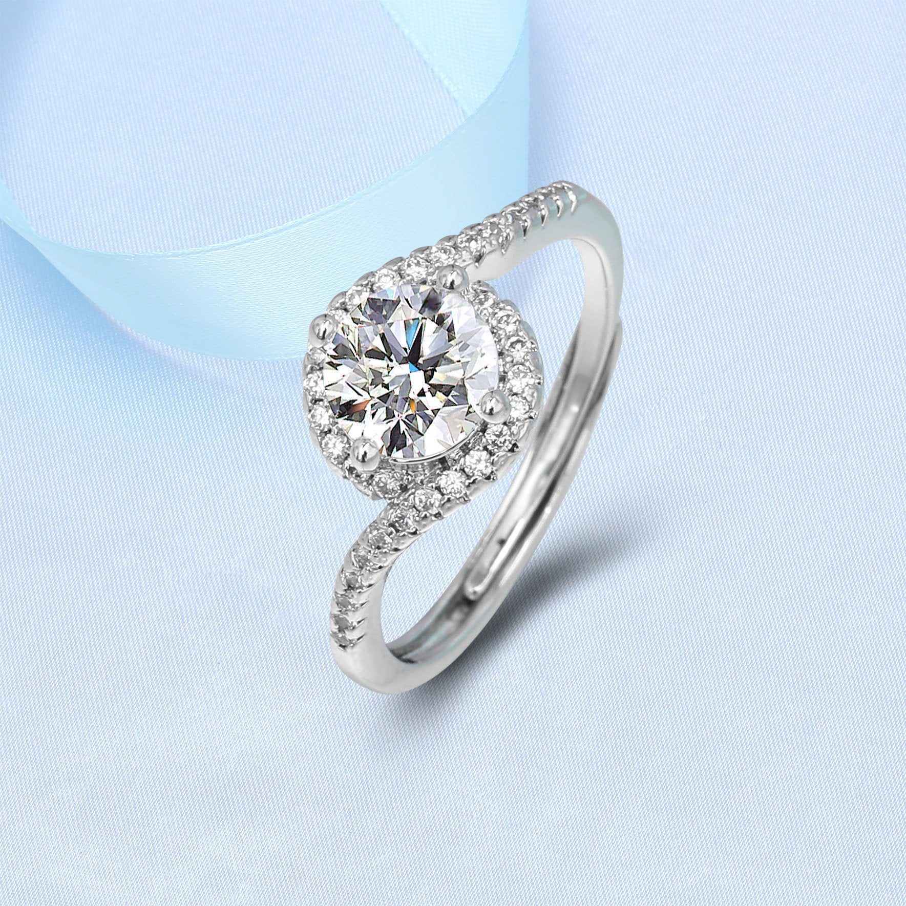 Lumière Charm Ring product detail