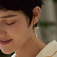 Camille Vintage-Inspired Floral Stud Earrings No. 948091