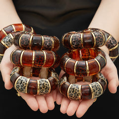 18K Gold-Plated Leopard Pattern Resin Stretch Bangle