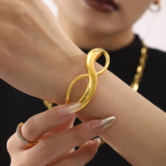 18K Gold-Plated Infinity Curve Bangle Bracelet