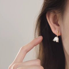 Camille Vintage-Inspired Floral Stud Earrings