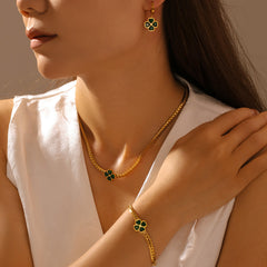 Emerald-Green Glass Clover Jewelry
