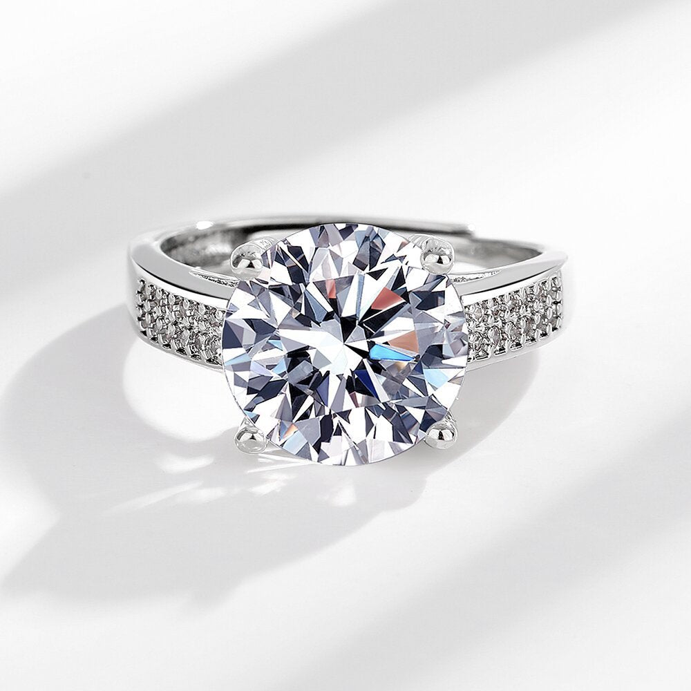 Lumière Charm Ring product detail